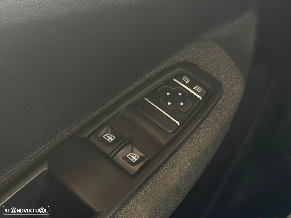 Renault Zoe (c/ Bateria) EV50 135hp Techno - 13