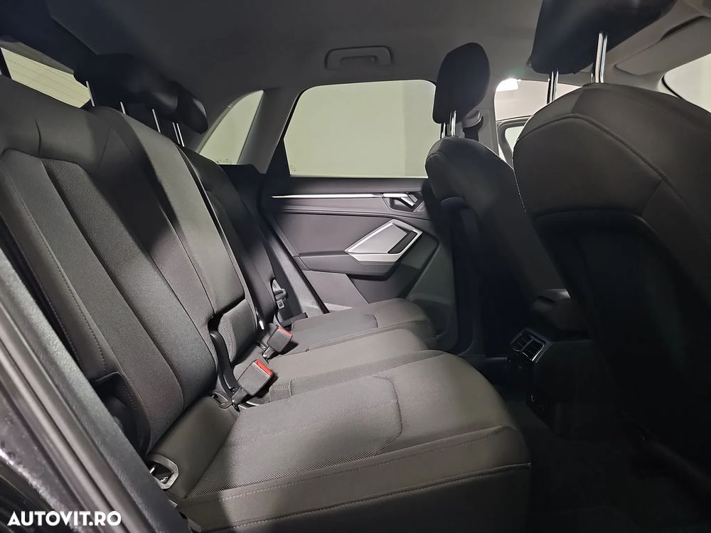 Audi Q3 45 TFSIe S tronic - 13