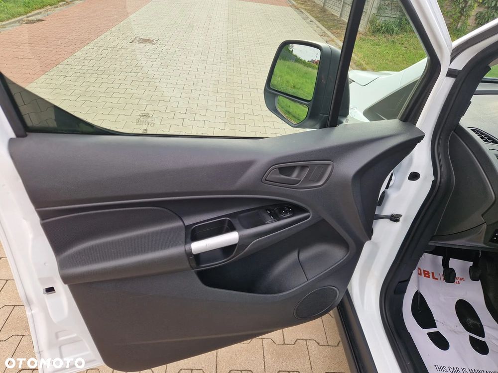 Ford Transit connect - 16