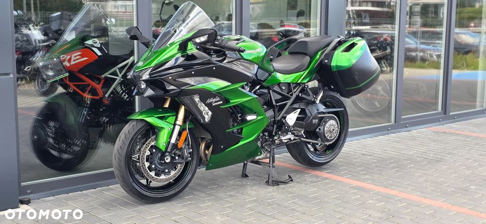 Kawasaki Ninja H2 SX - 28