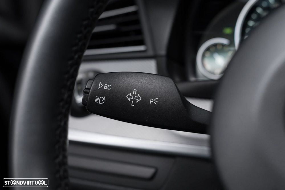 BMW 535 d xDrive Pack M Auto - 31