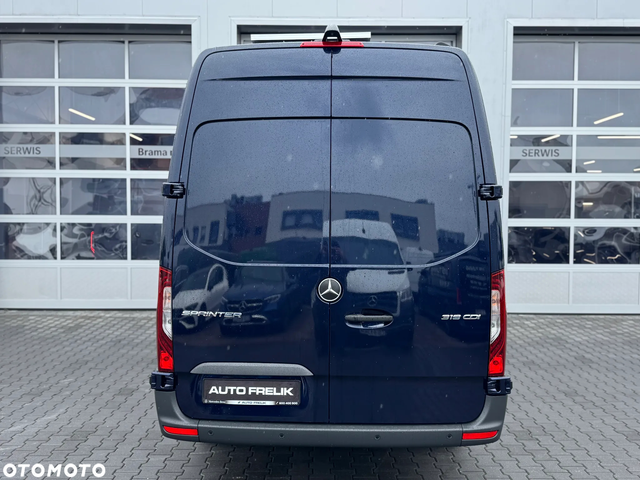 Mercedes-Benz Sprinter - 8