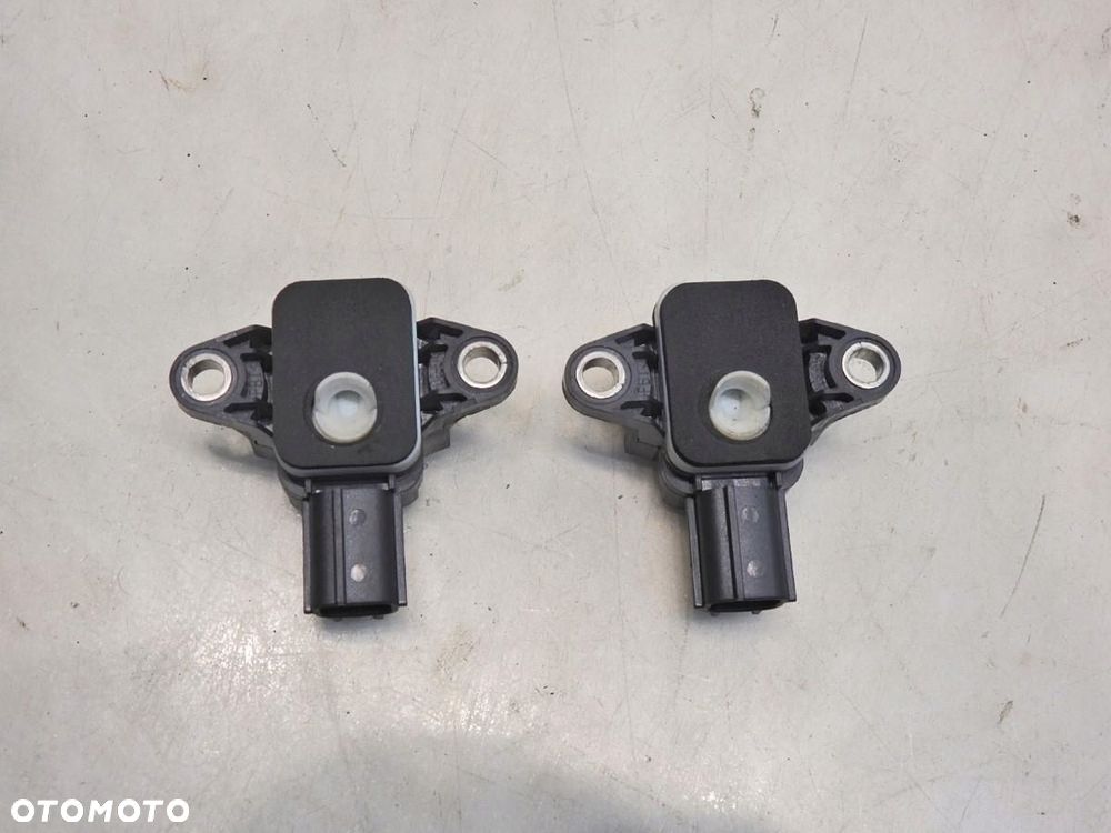 SENSOR UDERZENIOWY AUDI A4 B7 8P0955557 - 5