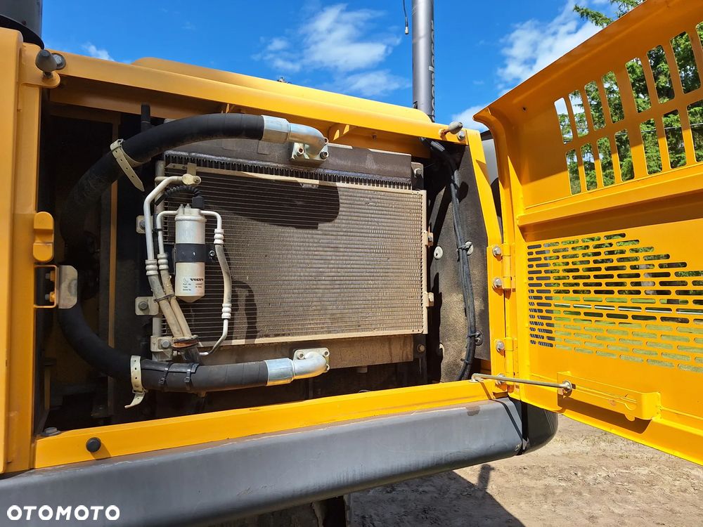 Volvo EC240CL 240 240C - 12