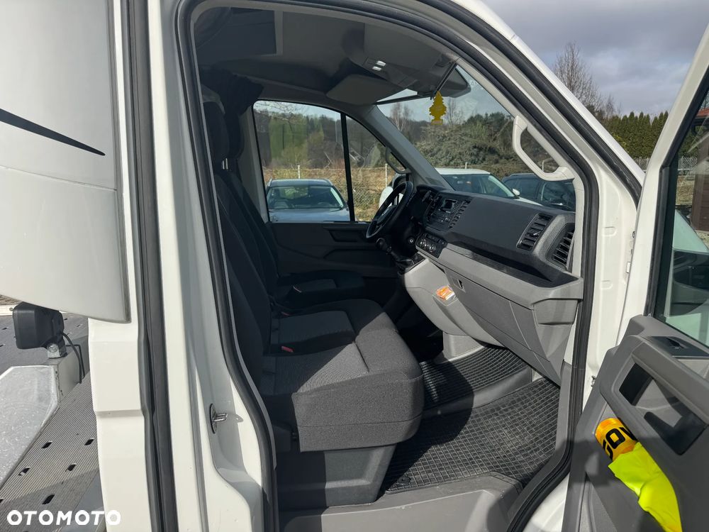Volkswagen CRAFTER - 10