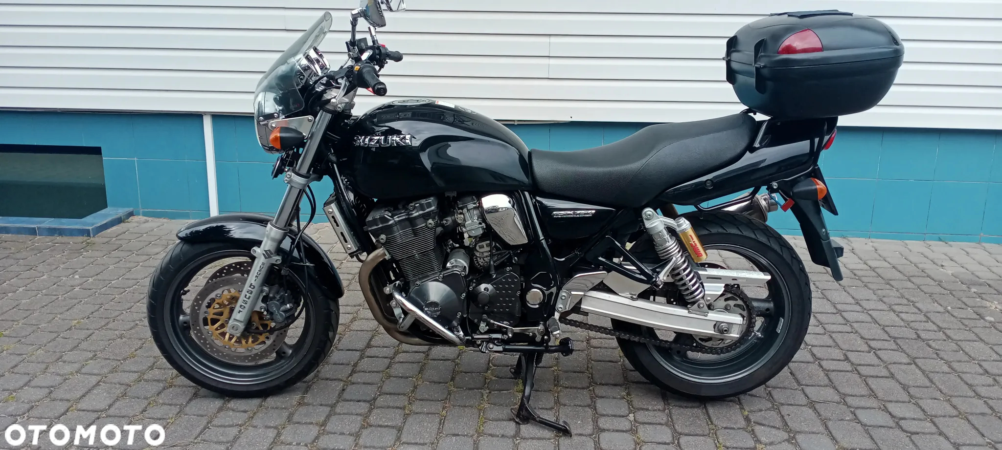 Suzuki GSX - 2