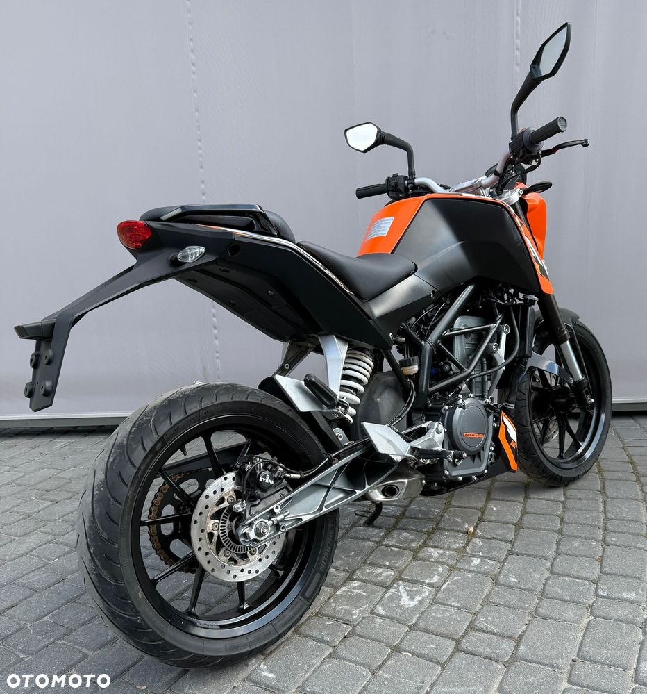 KTM Duke 125 - 13