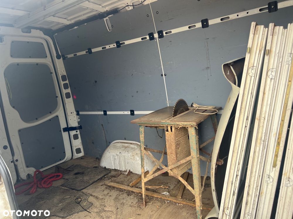 Volkswagen Crafter 163 konie,nowy rozrząd ,zdrowa buda, pięknie jedzie - 21
