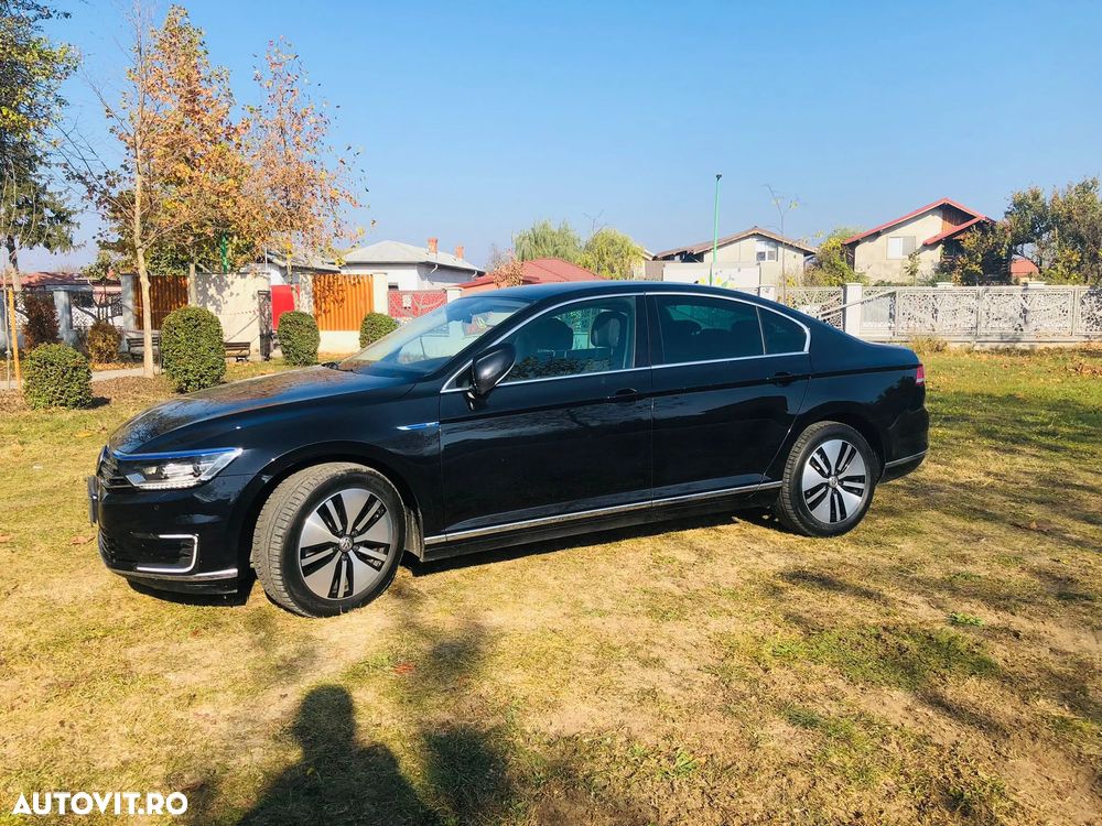 Volkswagen Passat - 3