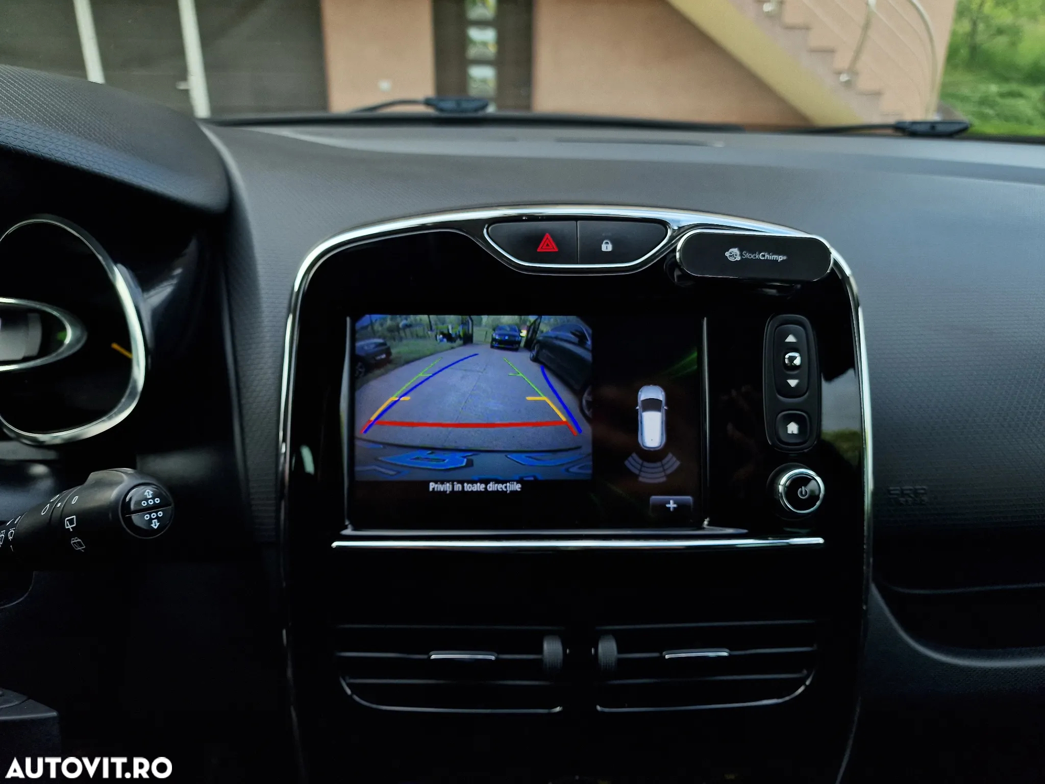 Renault Clio - 24