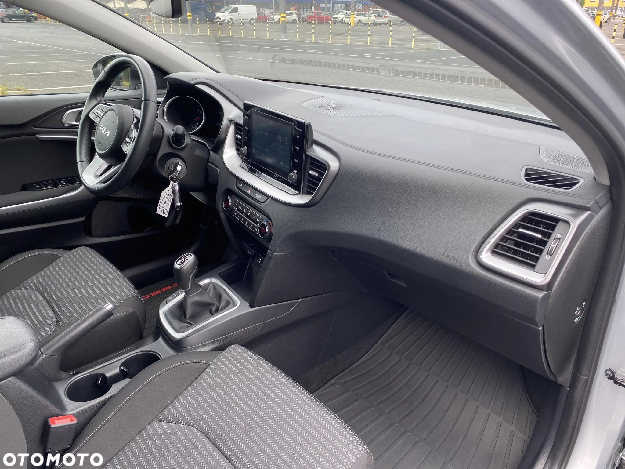Kia Ceed 1.5 T-GDI M - 15