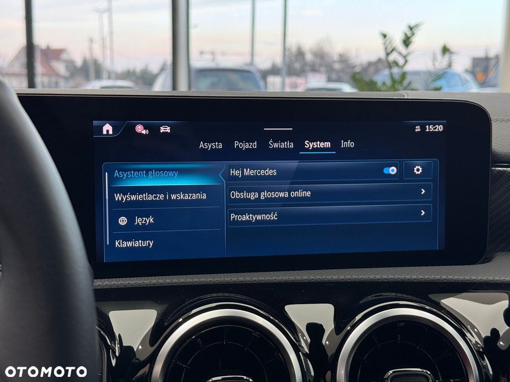 Mercedes-Benz CLA - 35