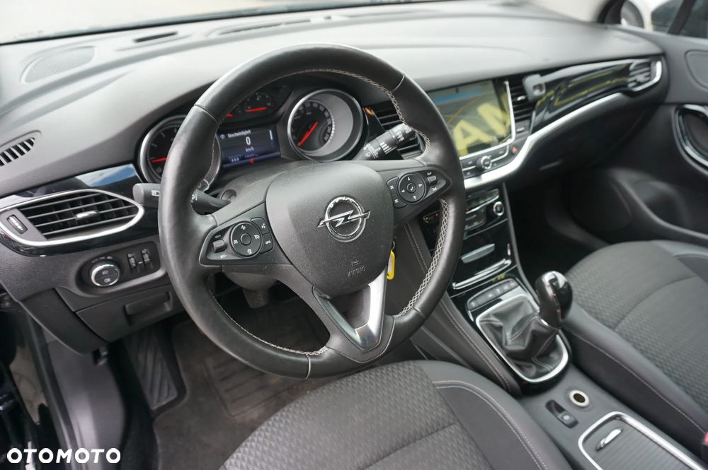 Opel Astra 1.4 Turbo Start/Stop Innovation - 9