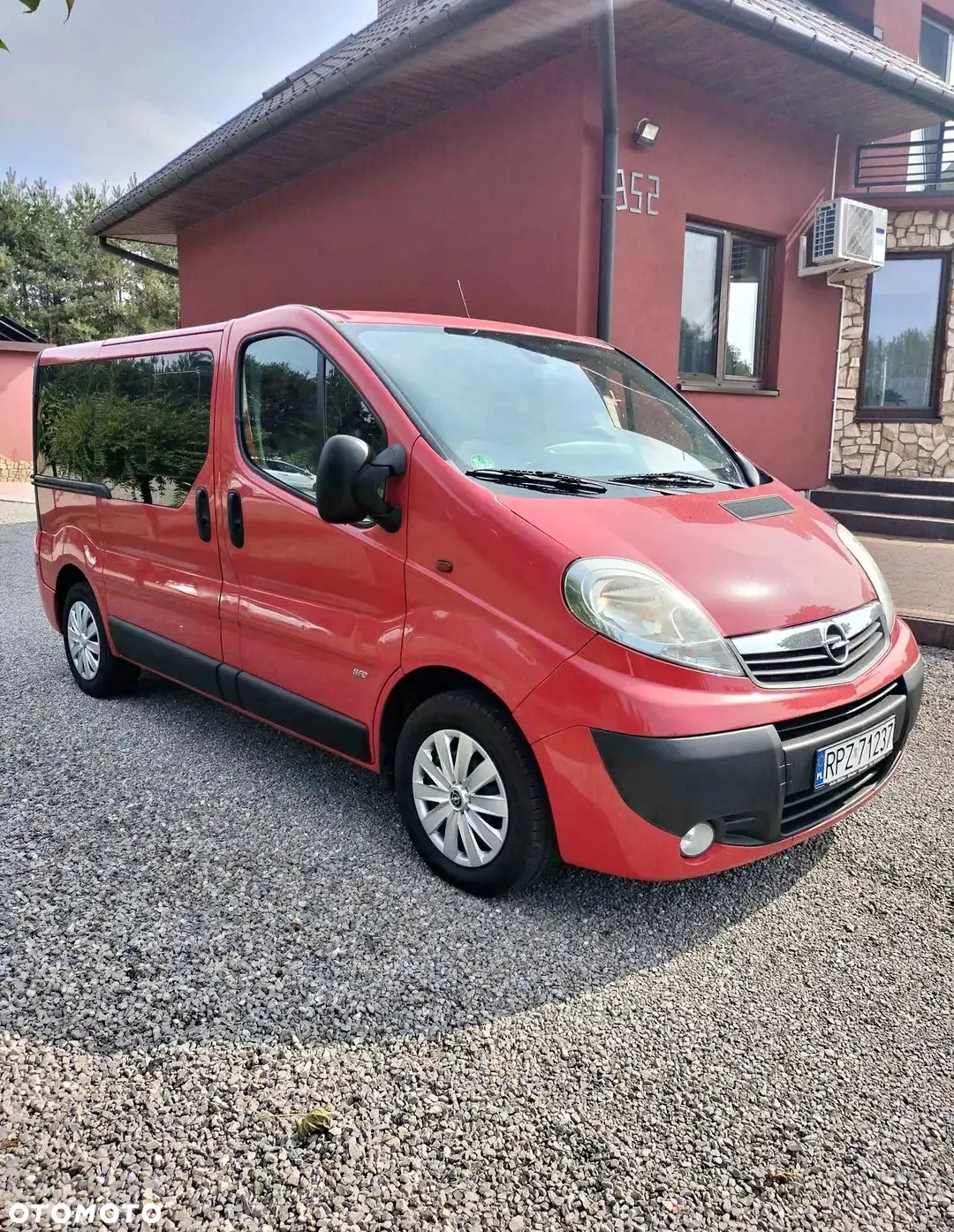 Opel Vivaro - 6