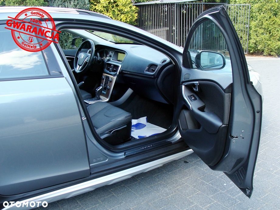 Volvo V40 Cross Country D2 Geartronic Momentum - 13