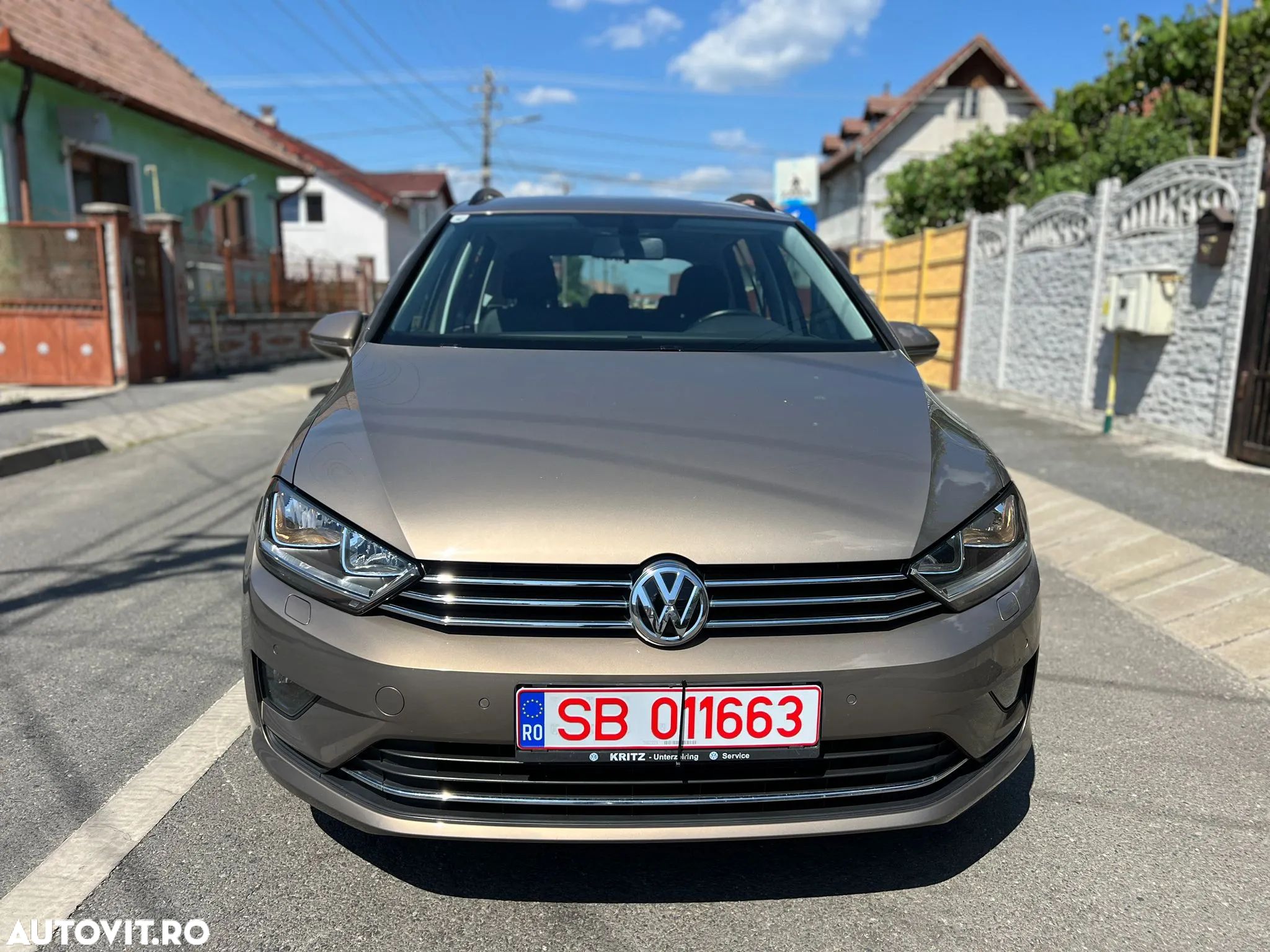 Volkswagen Golf Sportsvan 1.6 TDI BlueMotion Comfortline - 1