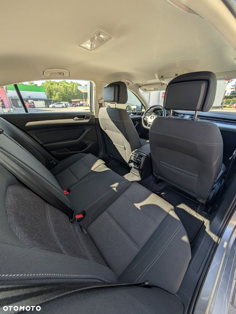 Volkswagen Passat 1.5 TSI EVO Comfortline - 13