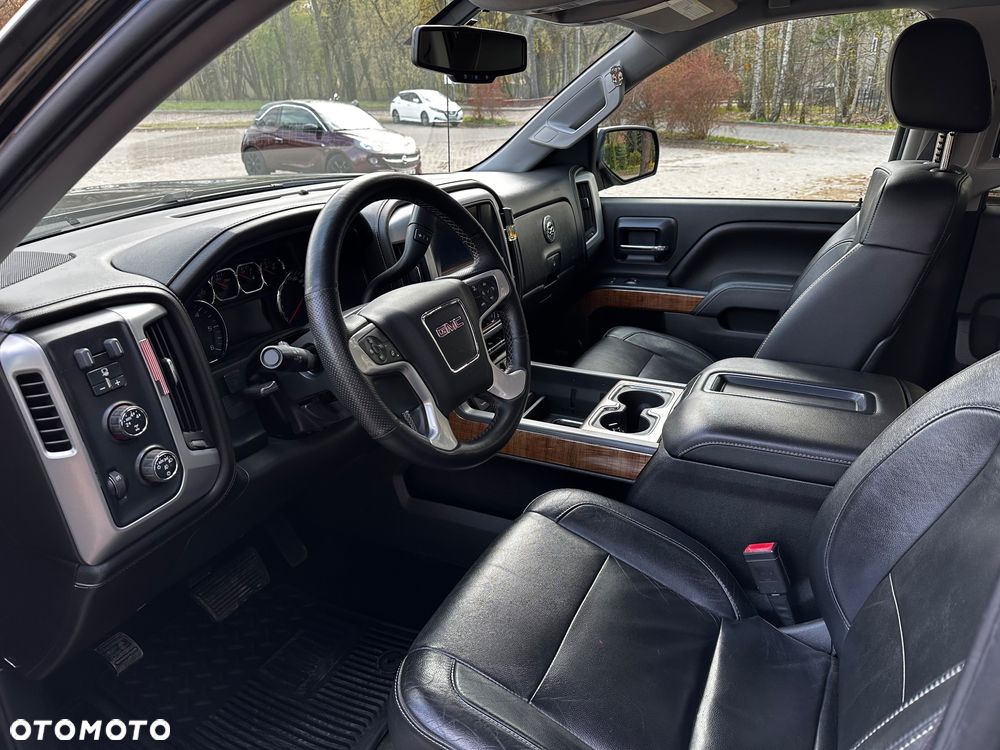 GMC Sierra - 18