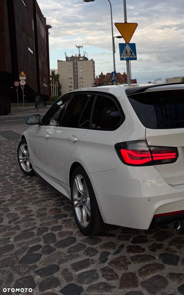 BMW Seria 3 320d xDrive M Sport Shadow - 2