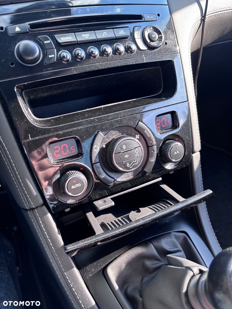 Peugeot RCZ 1.6 THP - 17