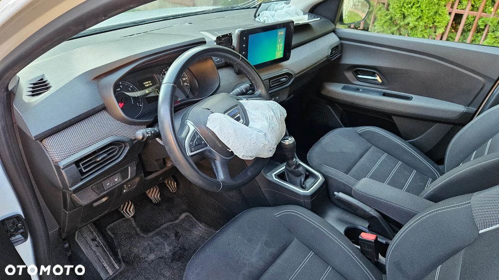 Dacia Sandero - 22