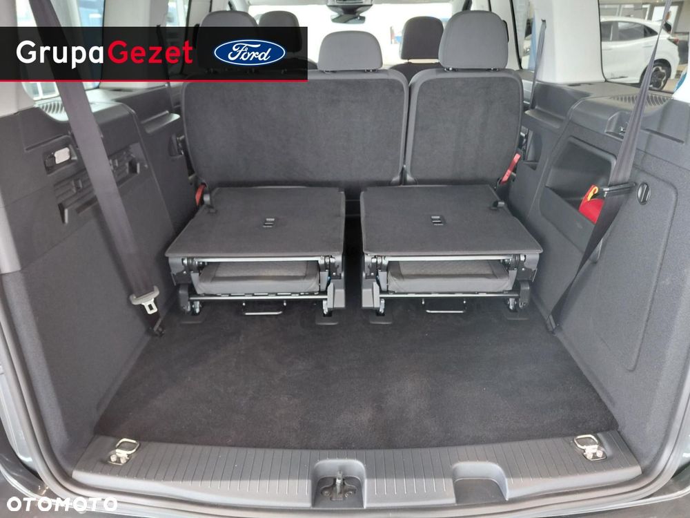 Ford Tourneo Connect - 16