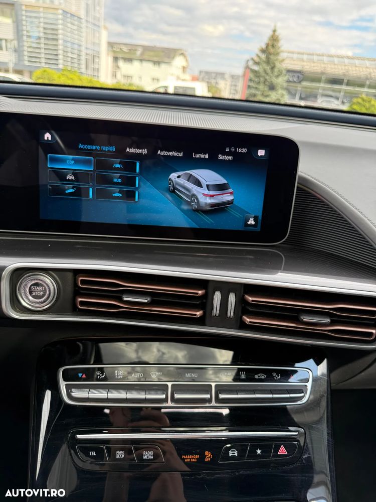 Mercedes-Benz EQC 400 4MATIC - 10