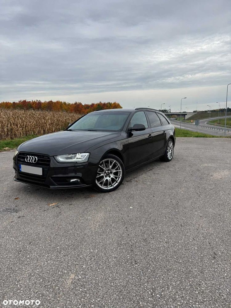 Audi A4 Avant - 1