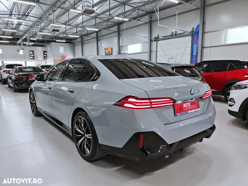 BMW Seria 5 520i AT MHEV - 6