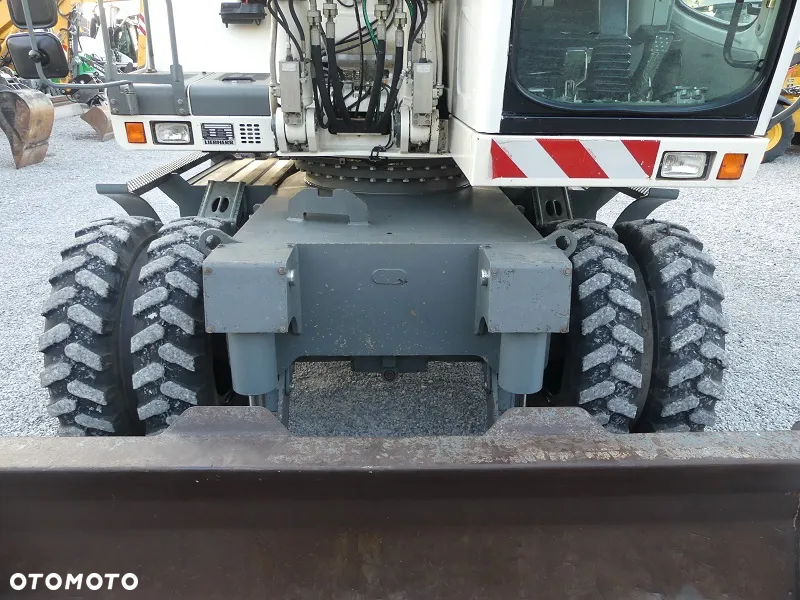 Liebherr A900C z Niemiec / Super Stan / - 25
