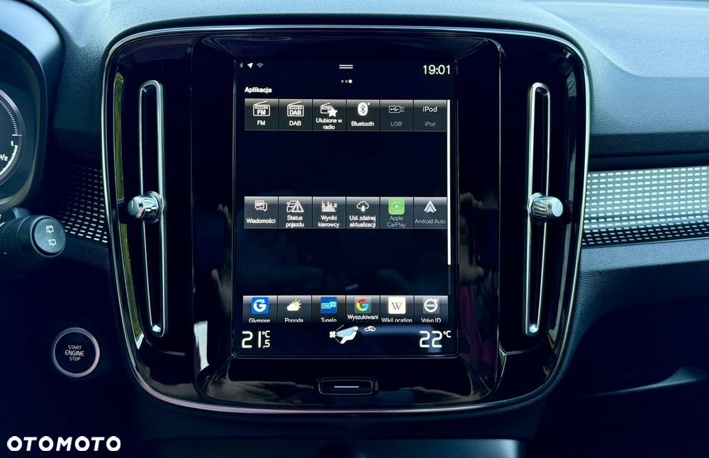 Volvo XC 40 T5 Plug-In Hybrid R-Design - 26