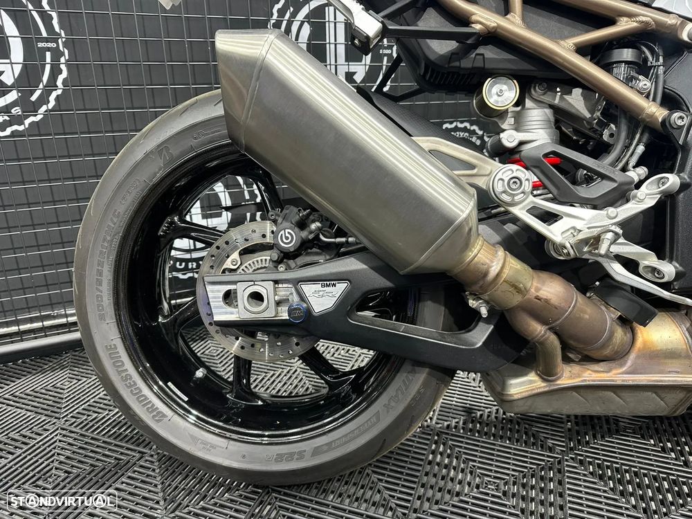BMW S 1000 RR (PACK M) - 11
