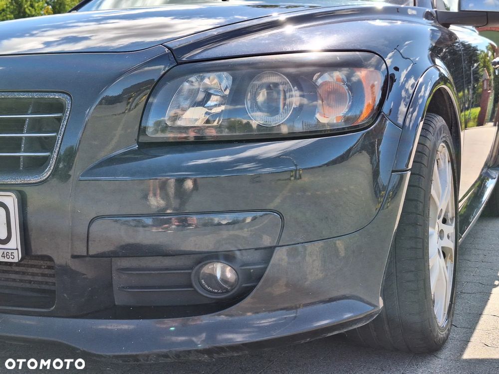 Volvo C30 2.0D Momentum - 10