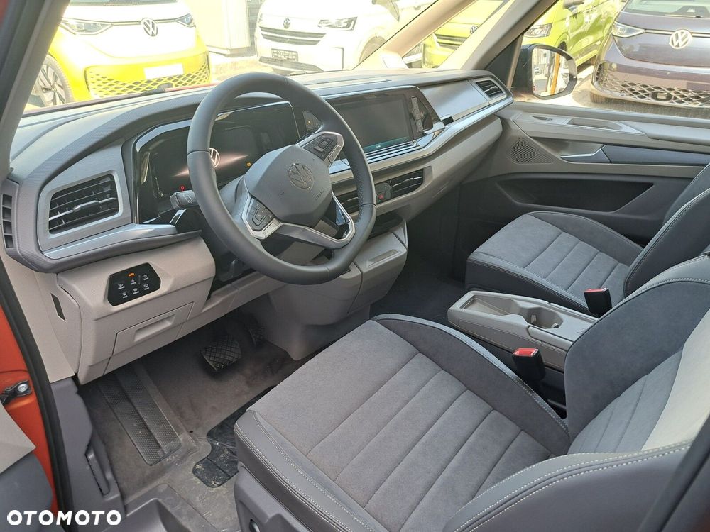 Volkswagen Multivan - 8