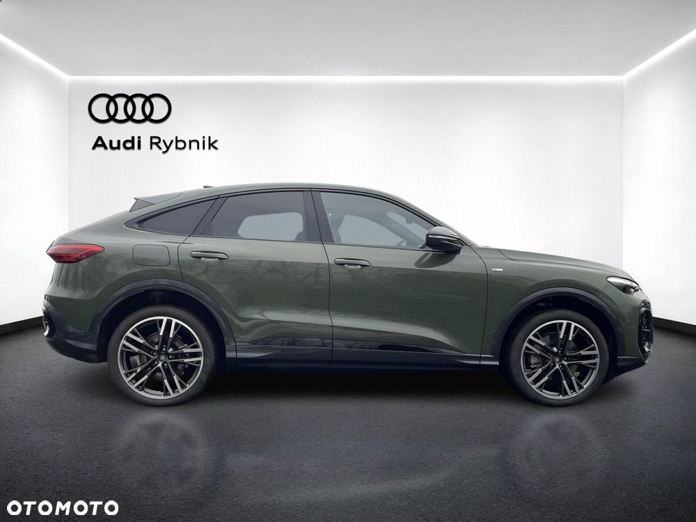 Audi Q5 Sportback - 9