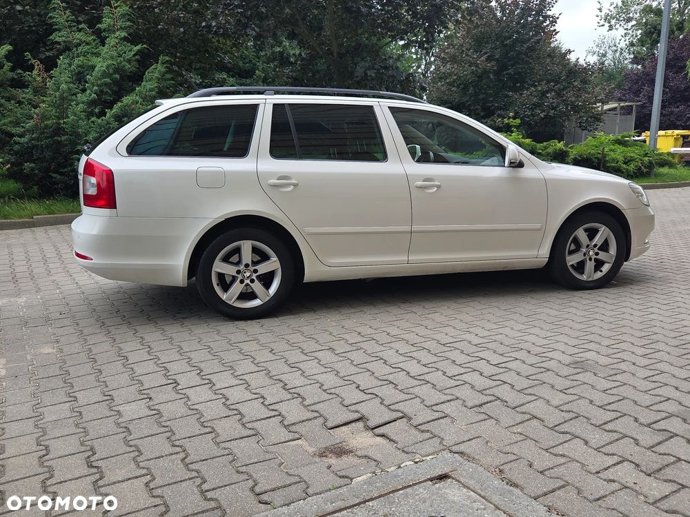 Skoda Octavia 2.0 TDI DPF Sport Edition - 3
