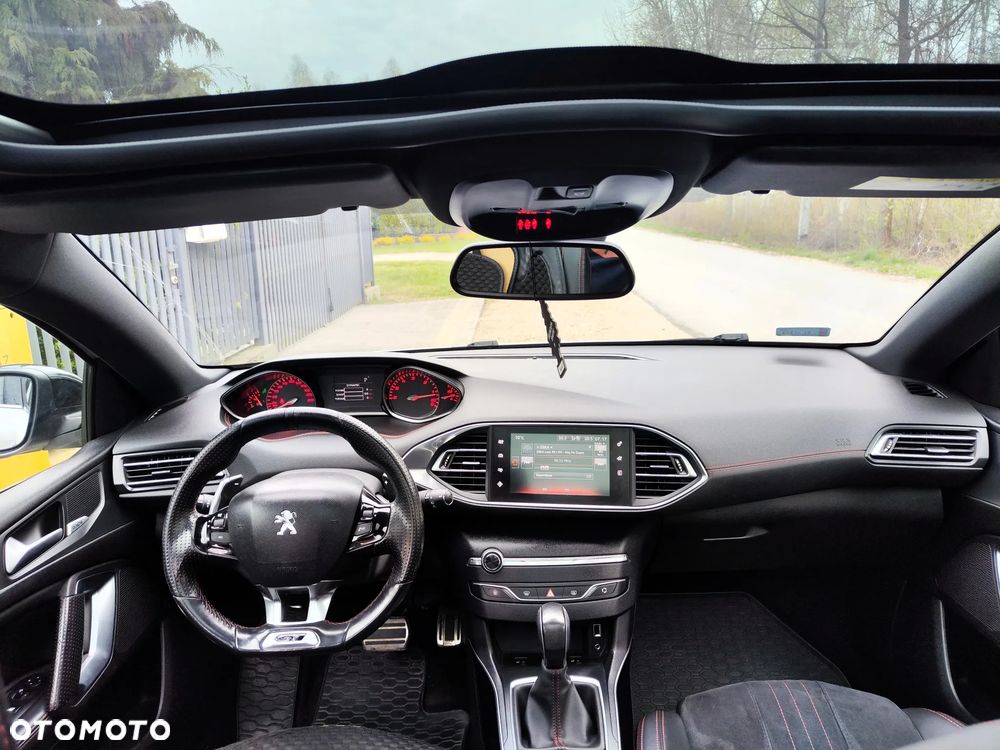 Peugeot 308 - 16