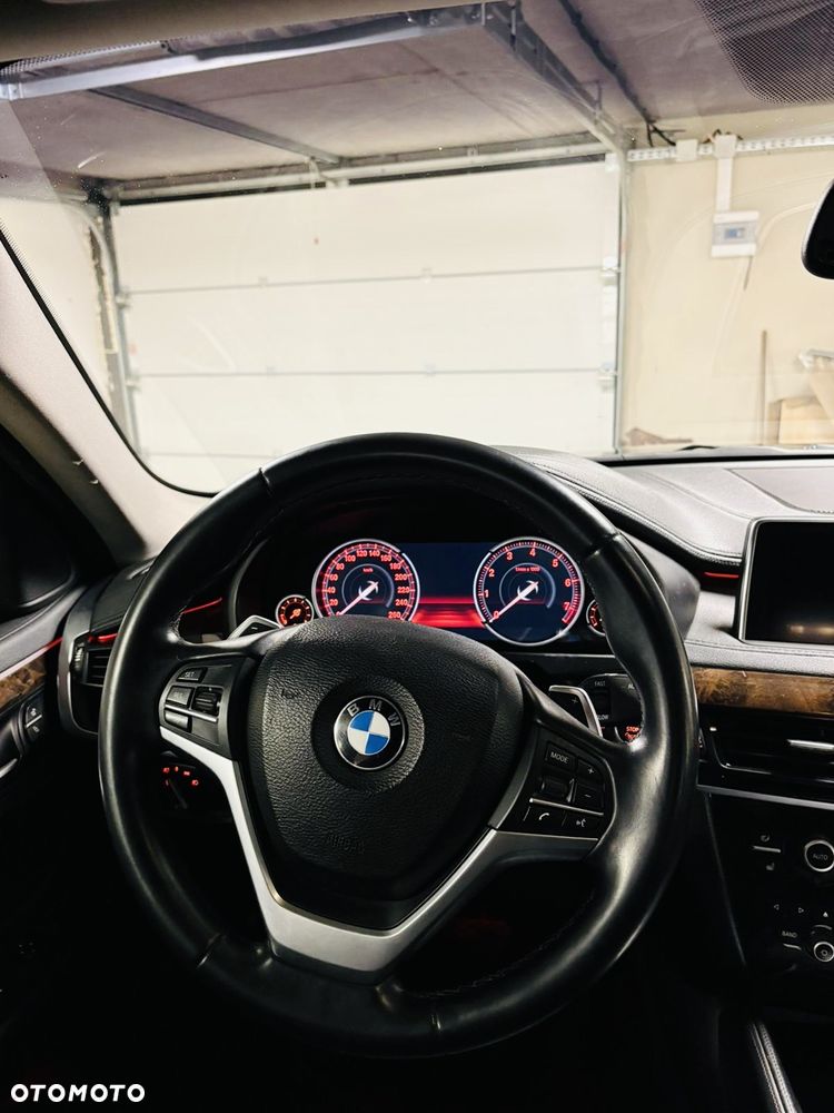 BMW X6 - 33