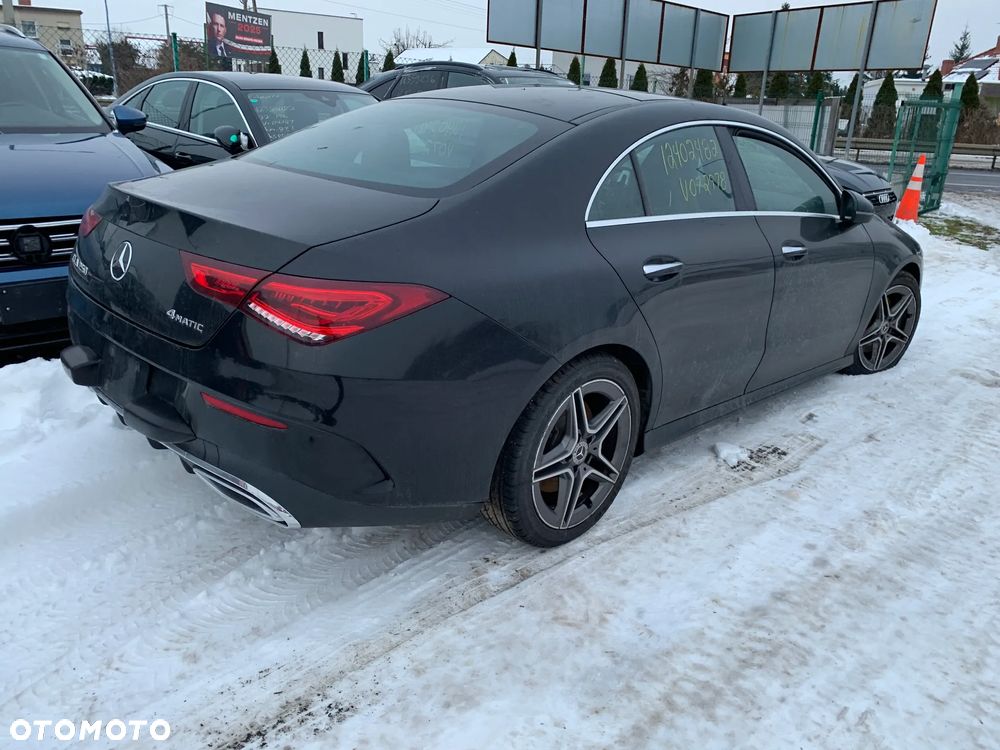 Mercedes-Benz CLA 250 4Matic 7G-DCT - 5