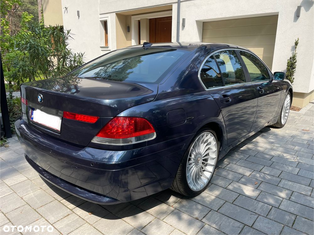 BMW Seria 7 745i - 4
