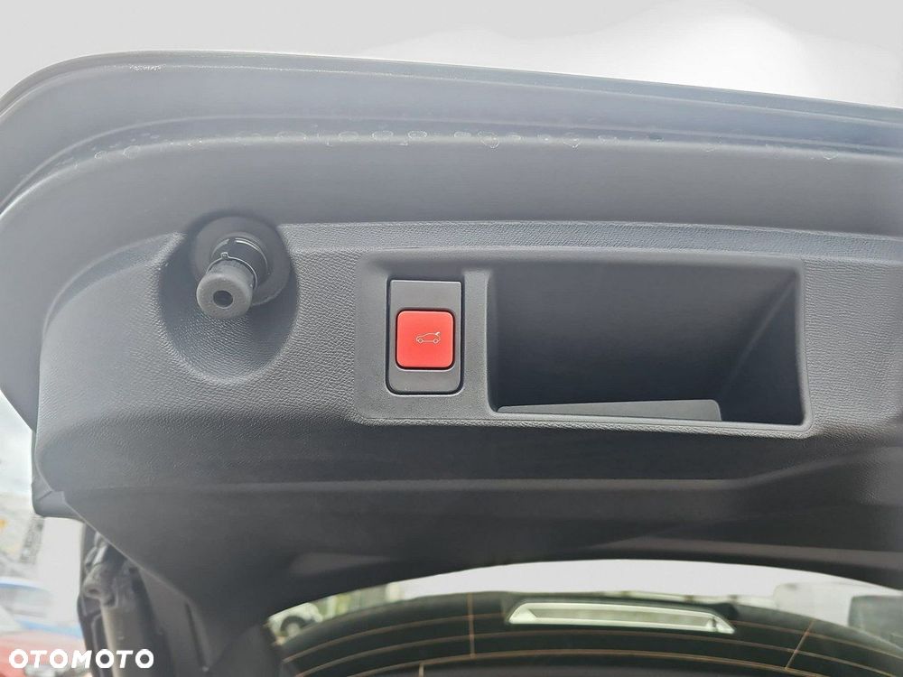 Peugeot 308 - 23