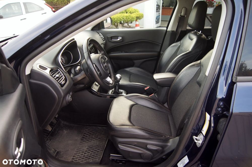 Jeep Compass 1.4 TMair Limited FWD S&S - 9