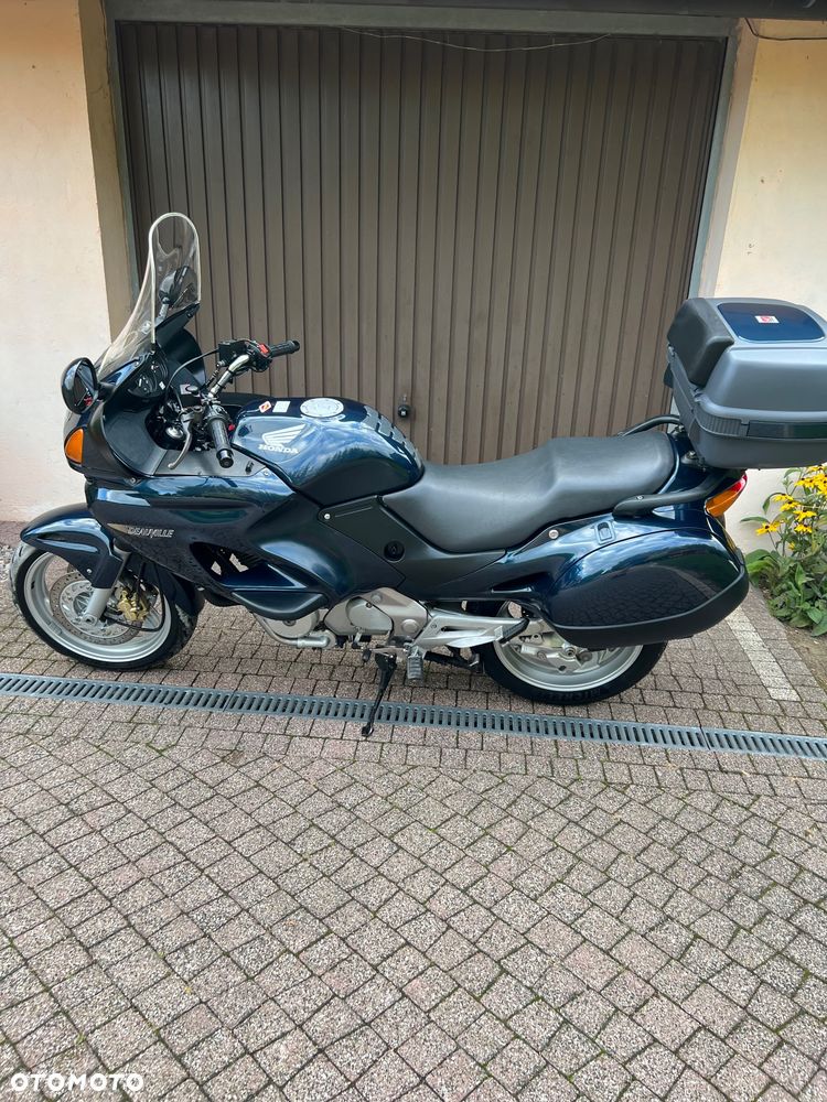 Honda NTV - 4