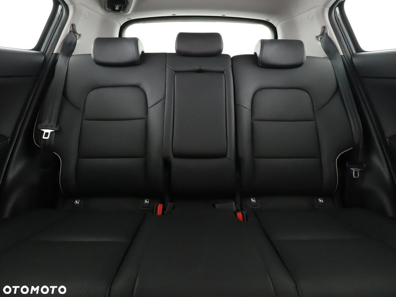 Kia Sportage 1.6 GDI 2WD DREAM-TEAM EDITION - 18