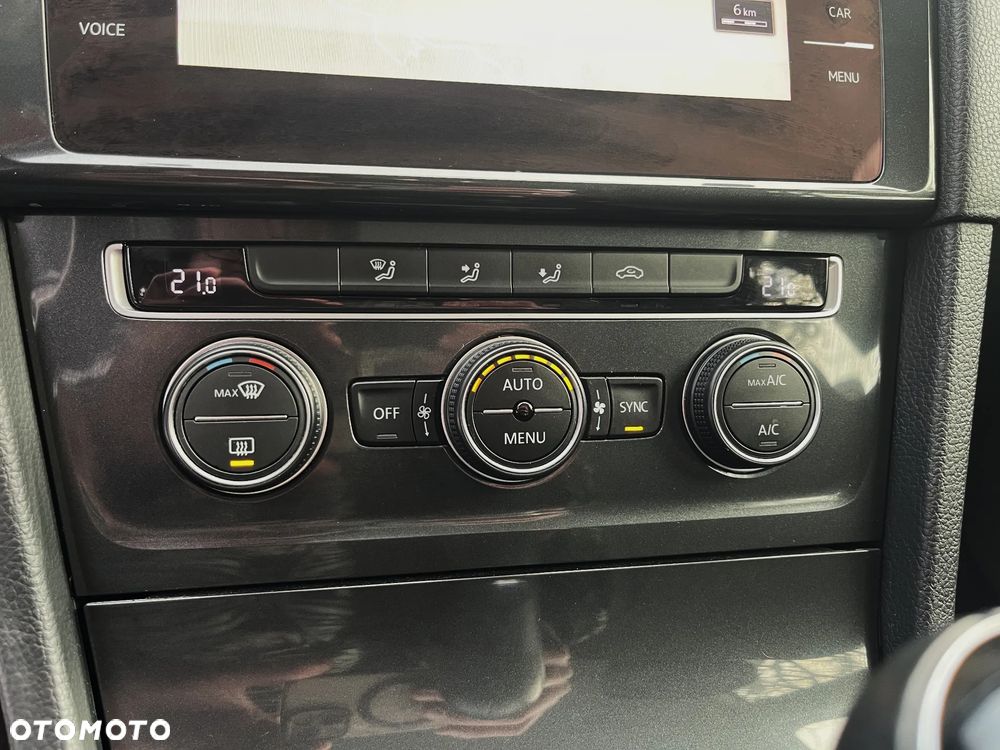 Volkswagen Golf 1.4 TSI BlueMotion Technology Lounge - 30