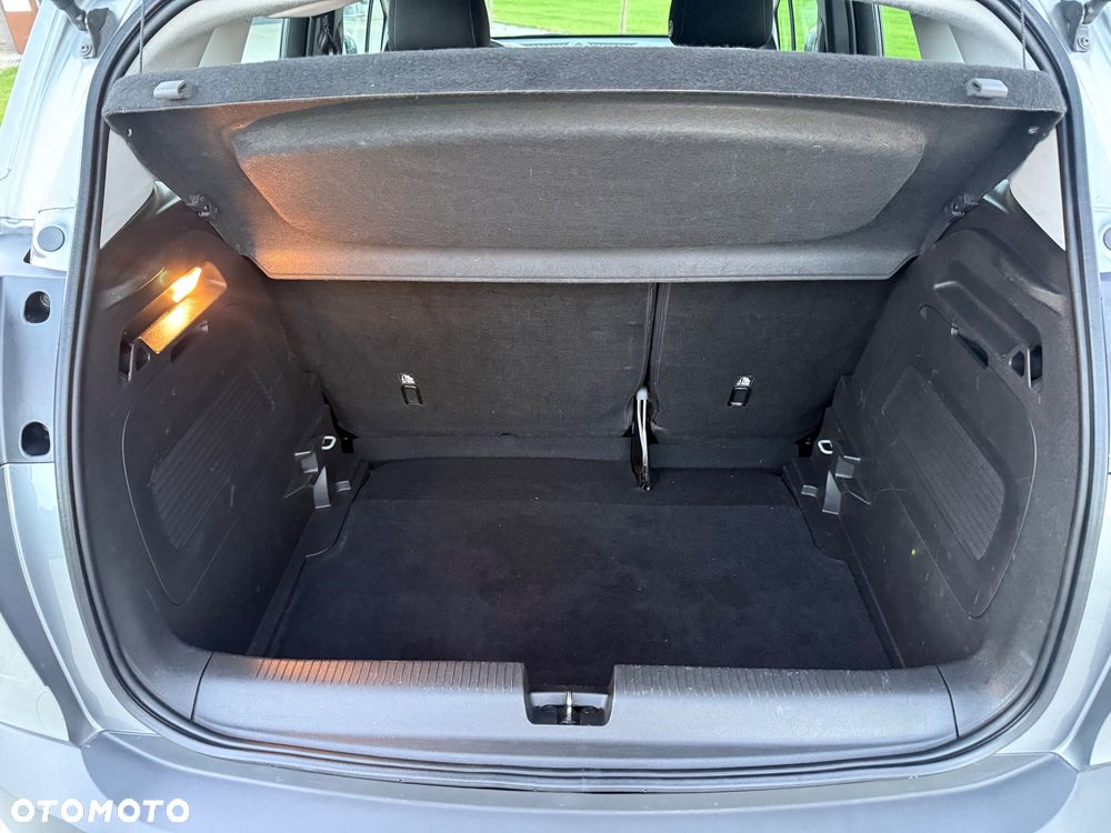 Opel Crossland - 23