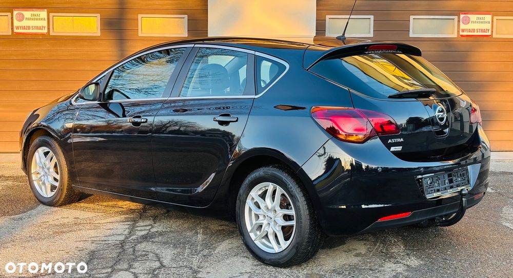 Opel Astra - 6