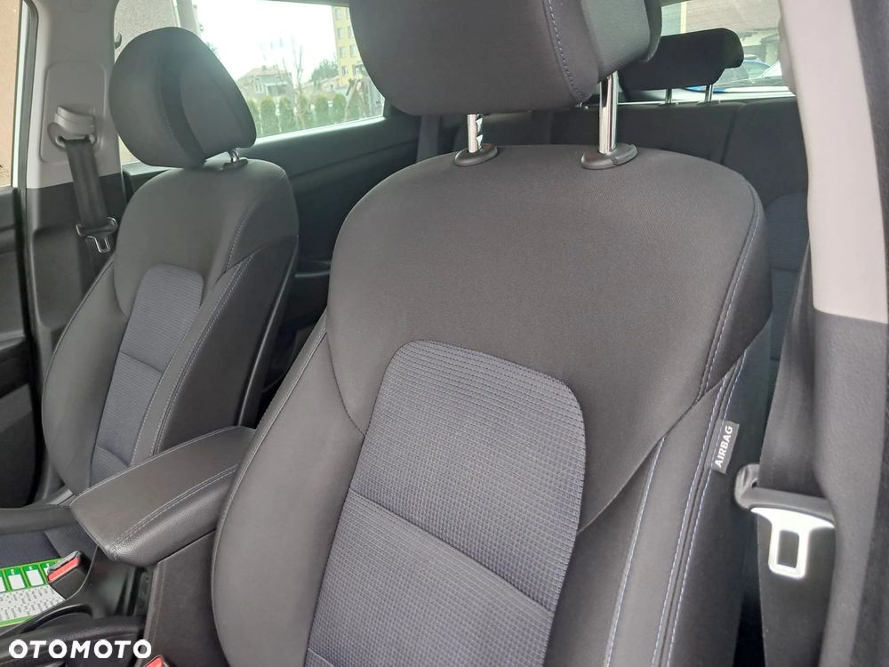 Hyundai Tucson blue 1.7 CRDi 2WD Style - 17