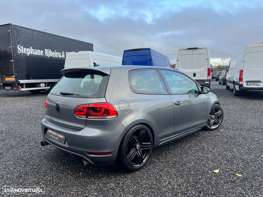 VW Golf 2.0 TSi GTI DSG - 4