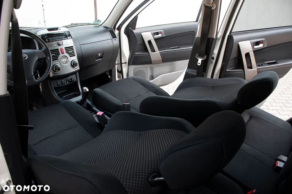 Daihatsu Terios 4WD Top - 5